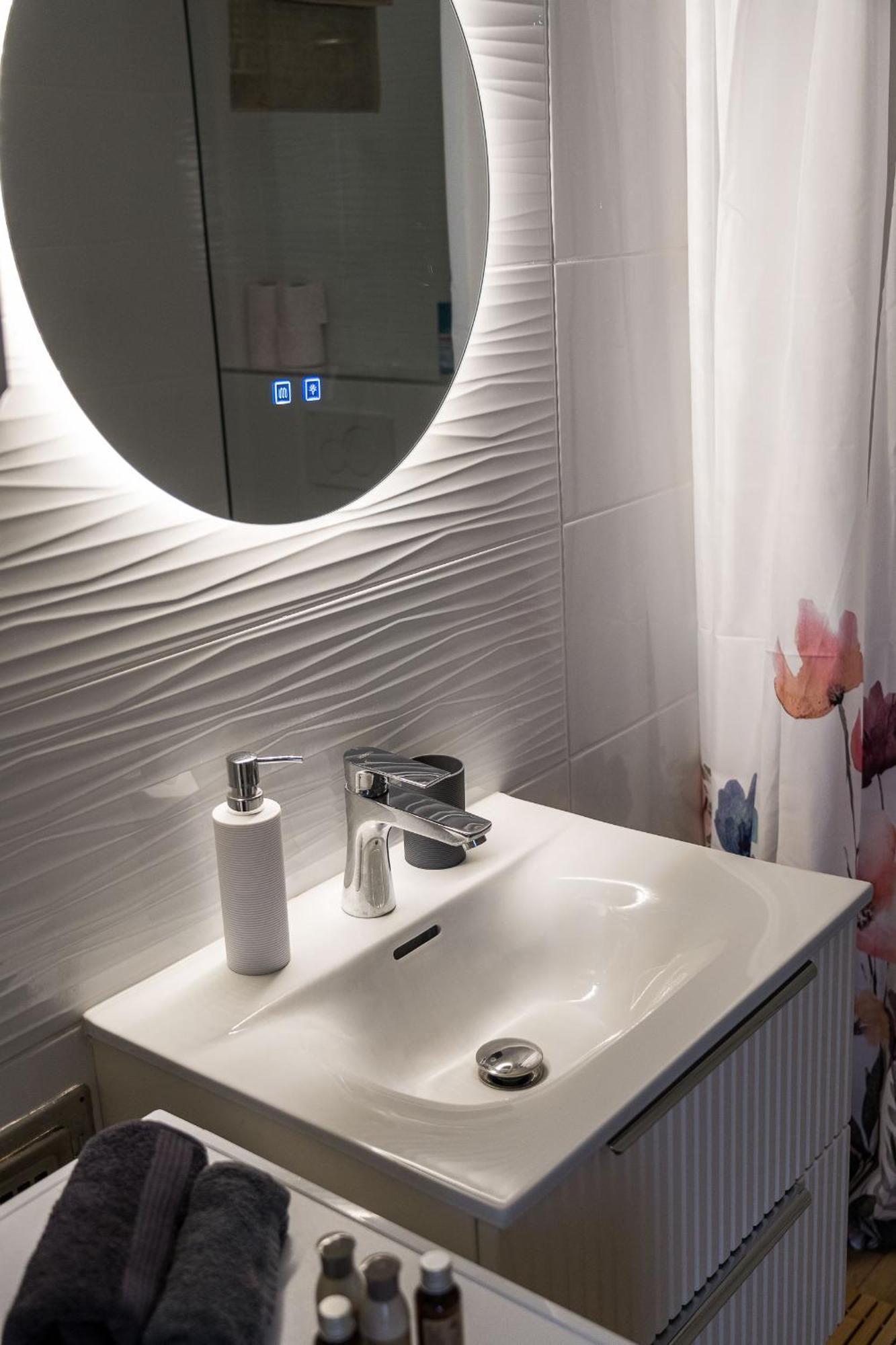 Stafetahaz Apartmanok Vác Exterior foto
