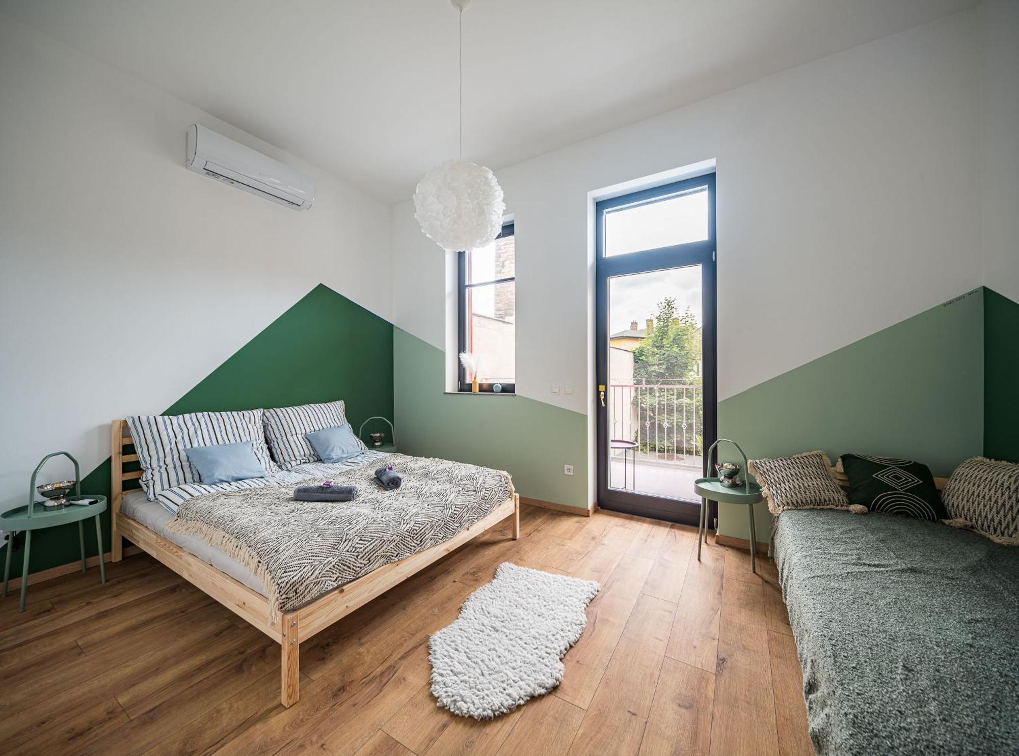 Stafetahaz Apartmanok Vác Exterior foto