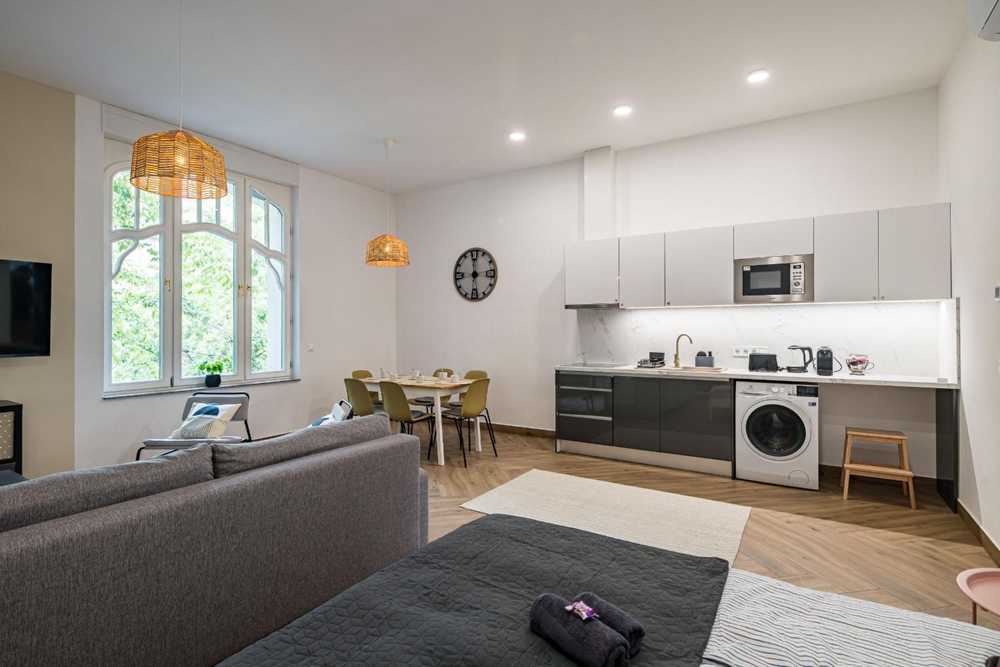 Stafetahaz Apartmanok Vác Exterior foto