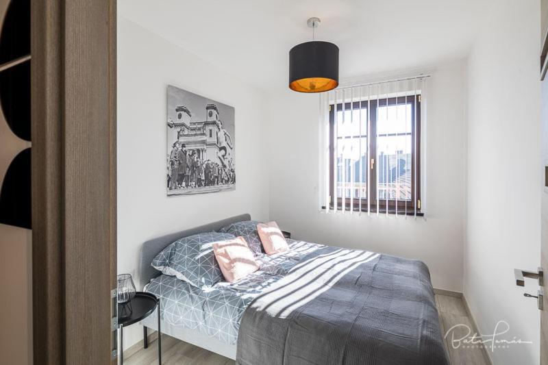 Stafetahaz Apartmanok Vác Exterior foto