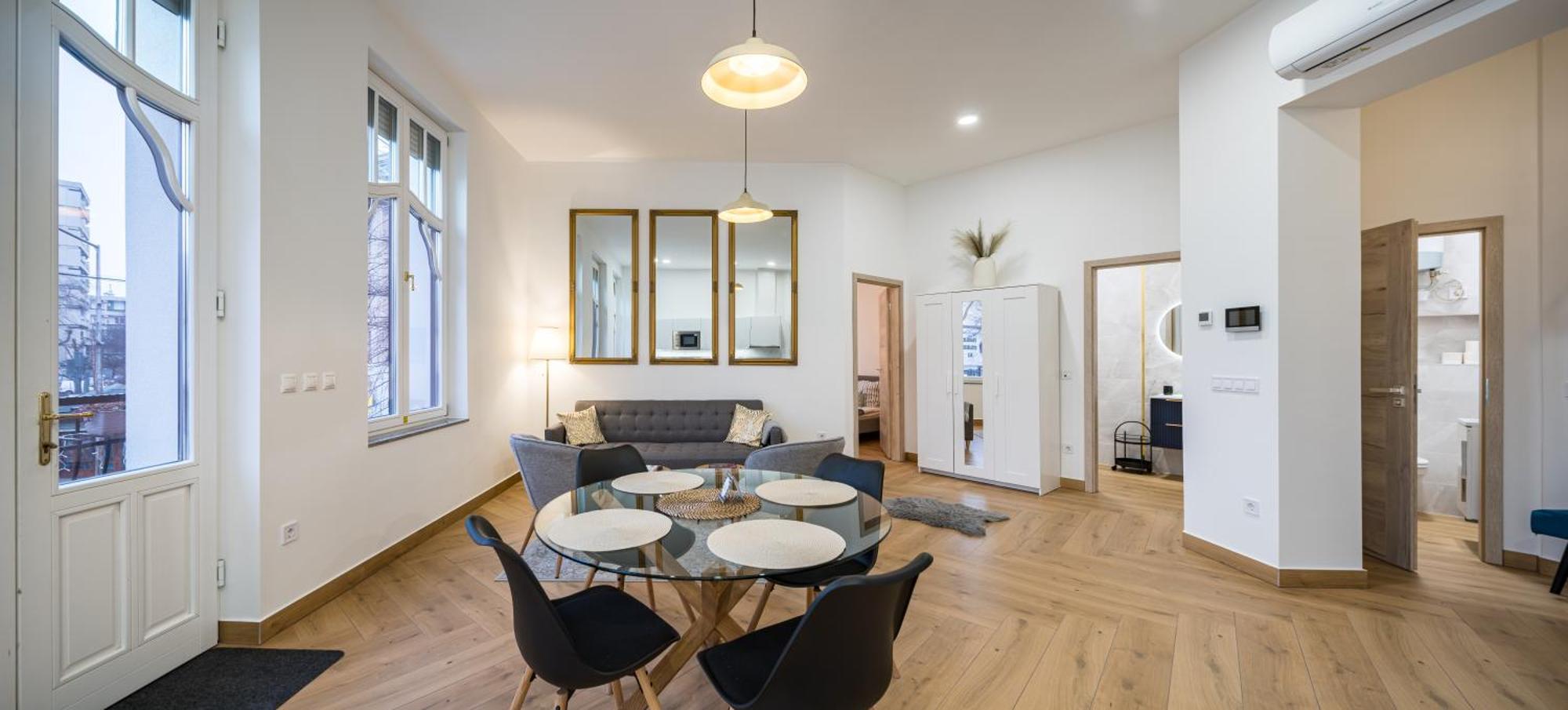 Stafetahaz Apartmanok Vác Exterior foto